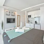 Daire Modern With A Sea View And Pool Access Ponderosa 801