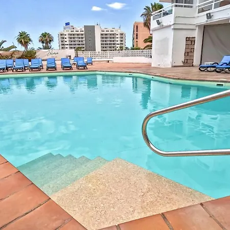 Modern With A Sea View And Pool Access Ponderosa 801 아파트 *